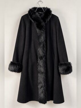Vintage Novelli Adorable Black Wool Cashmere Coat Faux Fur Trim Size 11/12